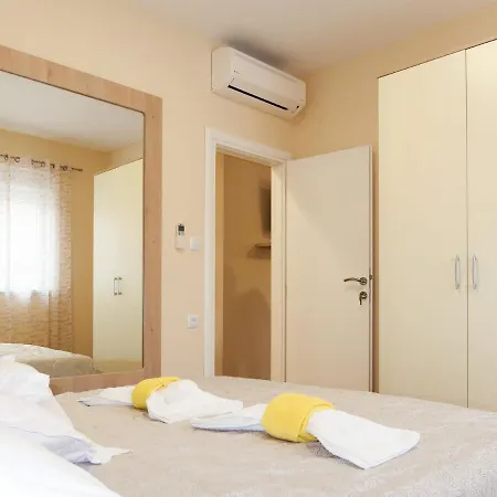 Apartment Baba Nevenka By Interhome