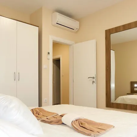 Apartment Baba Nevenka - Mka526 By Interhome