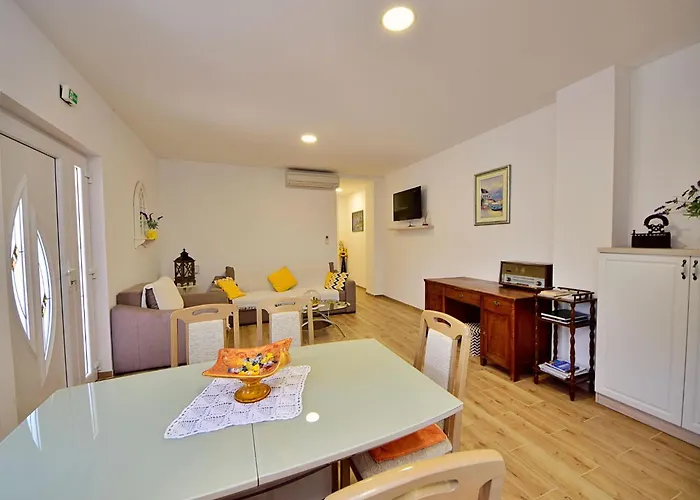 Baba Nevenka By Interhome Apartmán Vrgorac